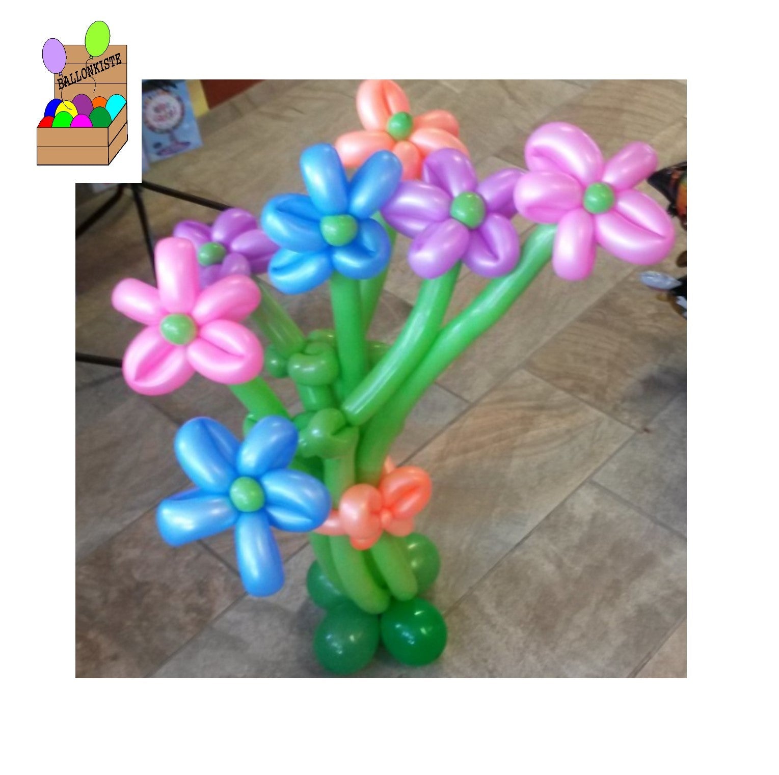 Dekorationen und Bastelsets