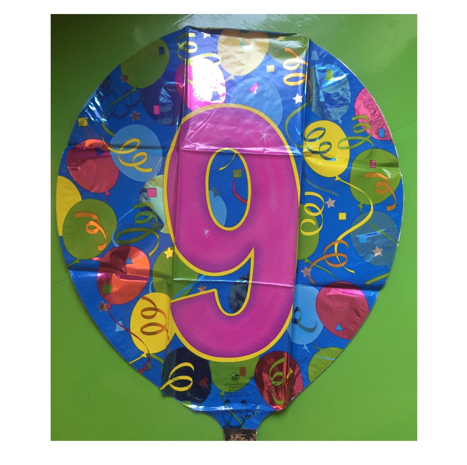 Zahl 9 Ballonform