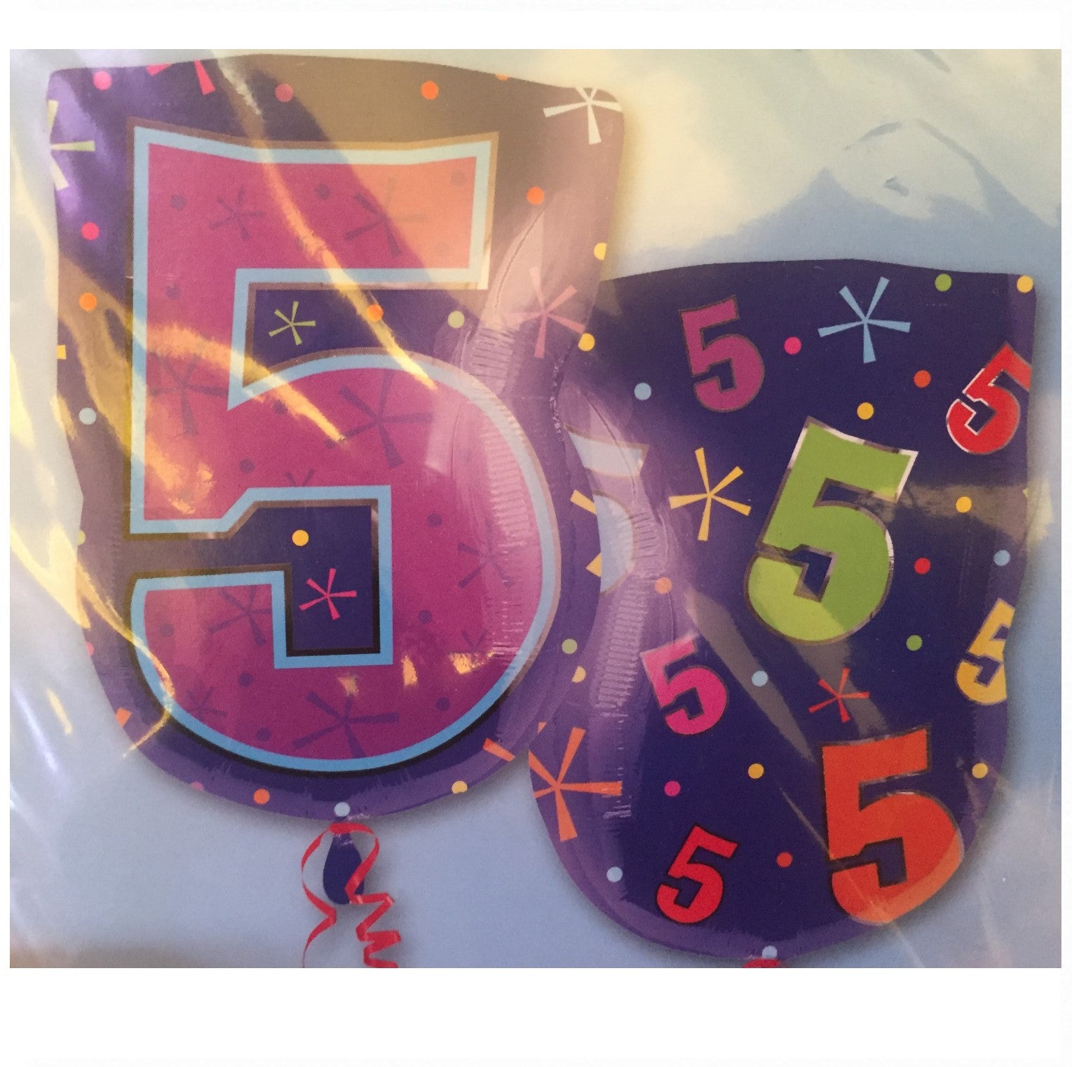 Zahl 5 Form mit Helium